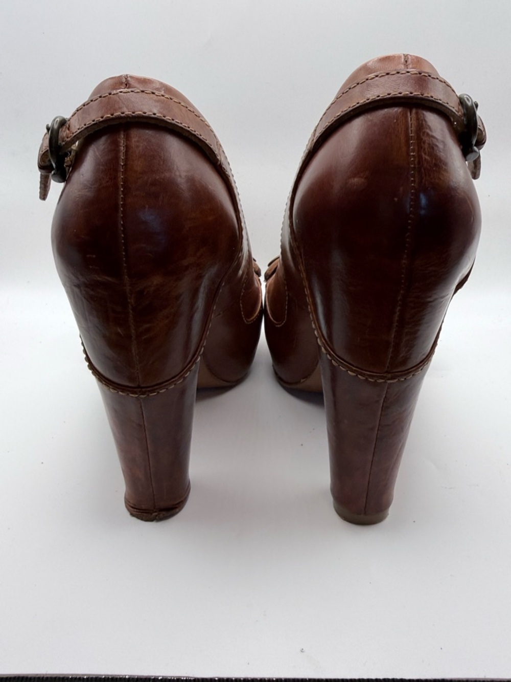 Frye Liv Double Buckle Cognac vintage Leather Block Pump 7.5/8 NEEDS TIP REPAIR - Picture 7 of 16